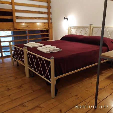 Il Castello Apartment نابولي المظهر الخارجي الصورة